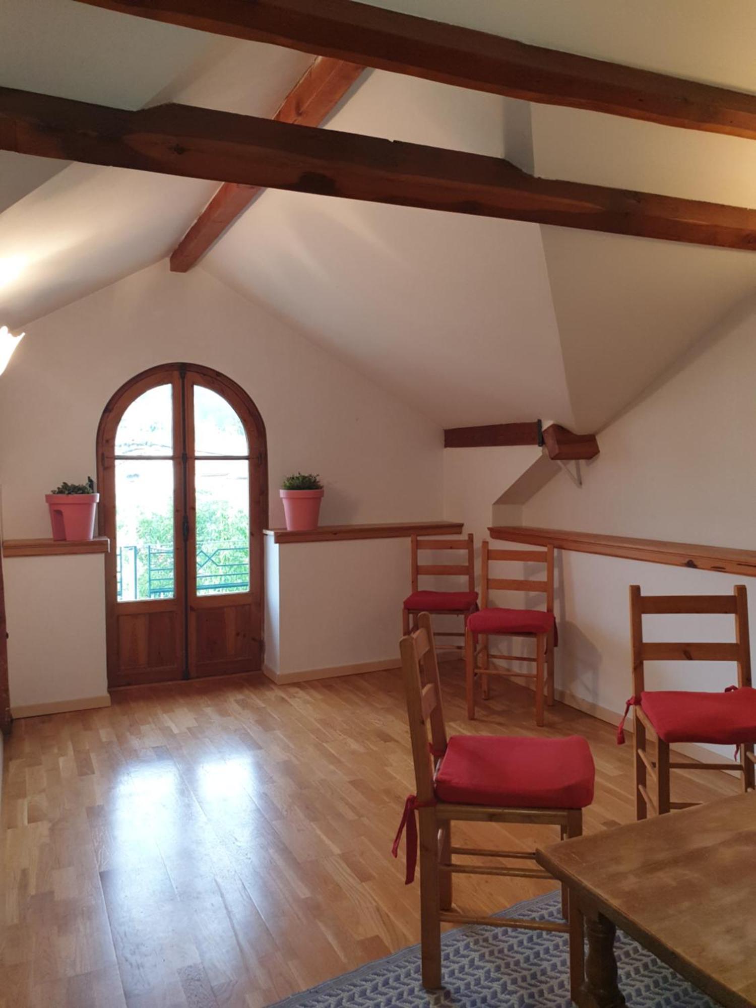 Tres Bel Appartement Avec Piscine Digne-les-Bains Dış mekan fotoğraf